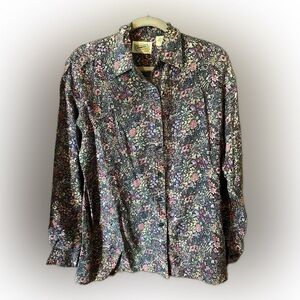 Evidence Women’s 100% Silk Multi-colour Small Floral Button Blouse Sz M